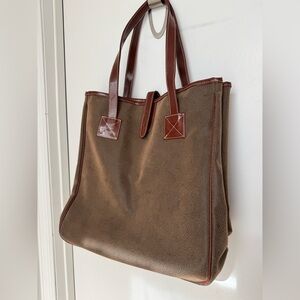 Barrington Nantucket Shoulder Bag, brown sueded leather
